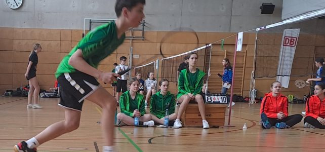 Wiprecht beim Bundesfinale Badminton in Berlin Wiprecht beim Bundesfinale Badminton in Berlin